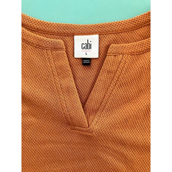 Cabi V Neck Textured Long Sleeve Henley Shirt Relaxed Fit Cuffed Sleeve Size L - Picture 5 of 6